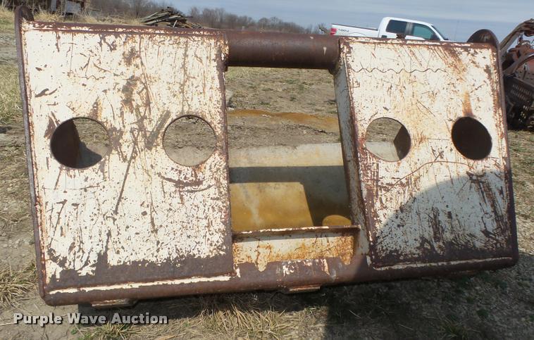 image for item AU9611 60"W bucket