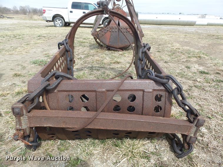 image for item AU9613 Hendrix drag line bucket