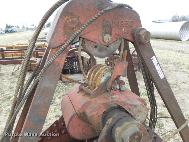 image for item AU9615 Owen clam shell bucket