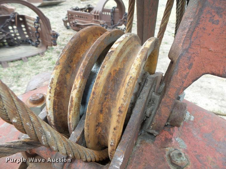 image for item AU9615 Owen clam shell bucket