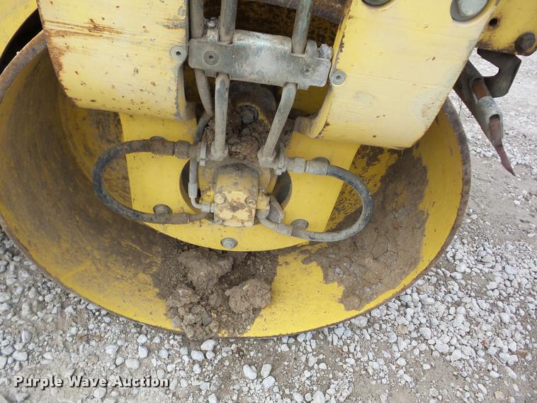 image for item BI9743 Bomag BW135AG single drum roller