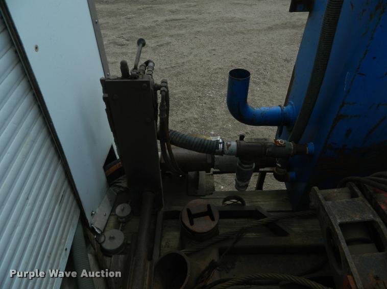 image for item BK9268 1997 American DD-25 directional boring unit