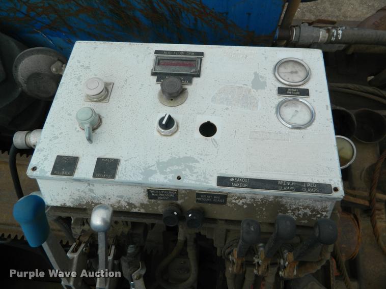 image for item BK9268 1997 American DD-25 directional boring unit