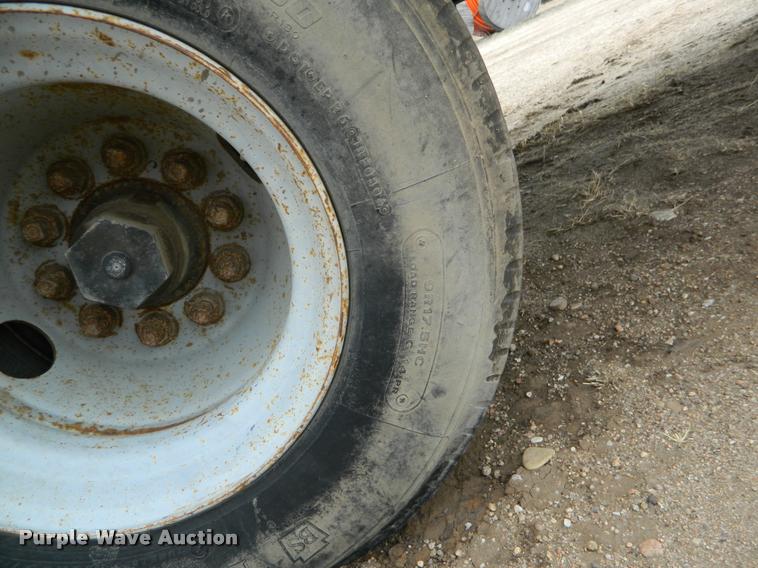 image for item BK9268 1997 American DD-25 directional boring unit