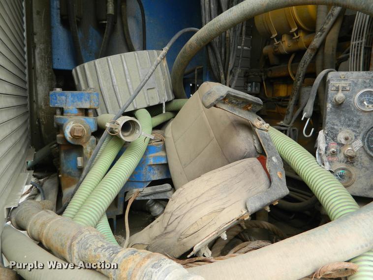 image for item BK9268 1997 American DD-25 directional boring unit