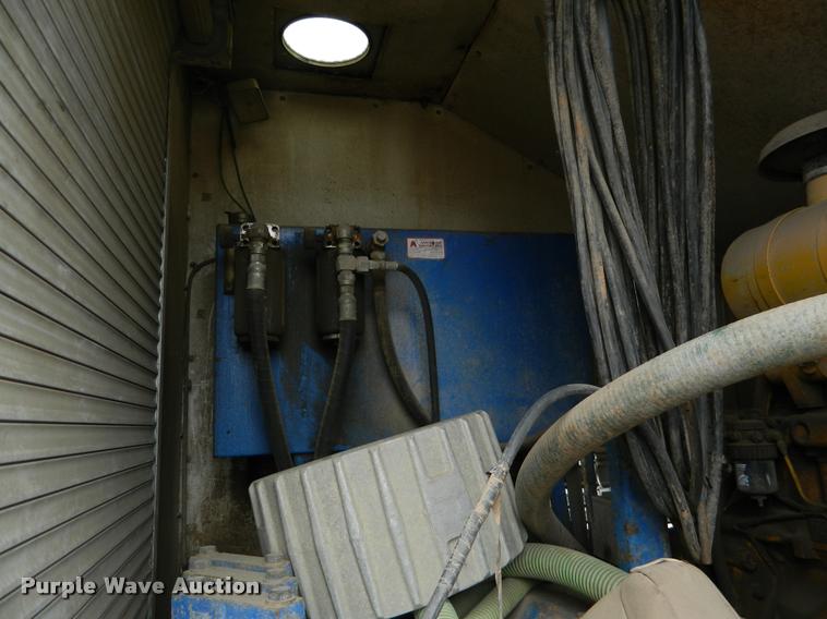 image for item BK9268 1997 American DD-25 directional boring unit