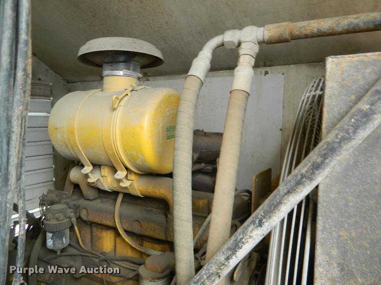 image for item BK9268 1997 American DD-25 directional boring unit