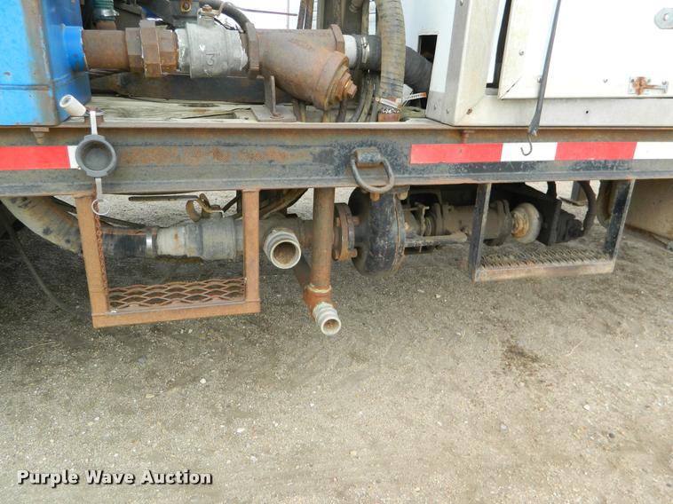 image for item BK9268 1997 American DD-25 directional boring unit