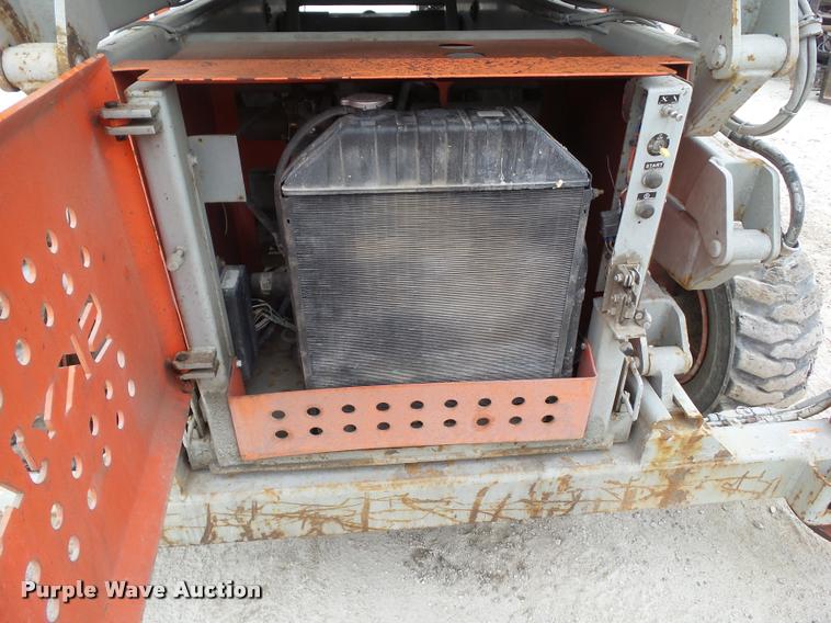 image for item CB9888 1999 Sky Jack 9250 scissor lift