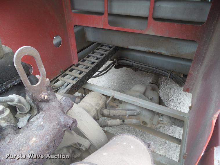 image for item CB9889 2000 Sky Jack 9250 scissor lift