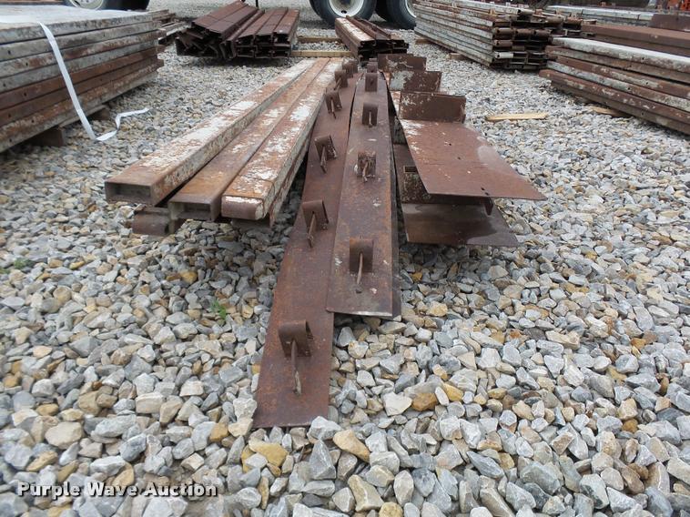 image for item CC9122 (12) steel concrete forms