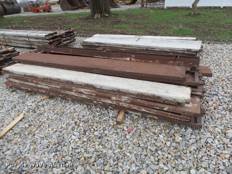 image for item CC9125 (34) steel concrete forms