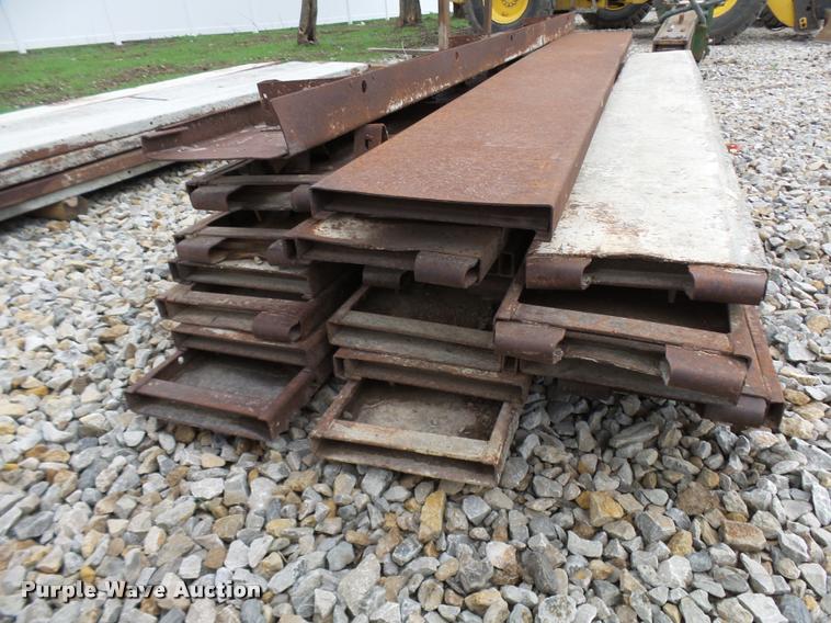 image for item CC9125 (34) steel concrete forms