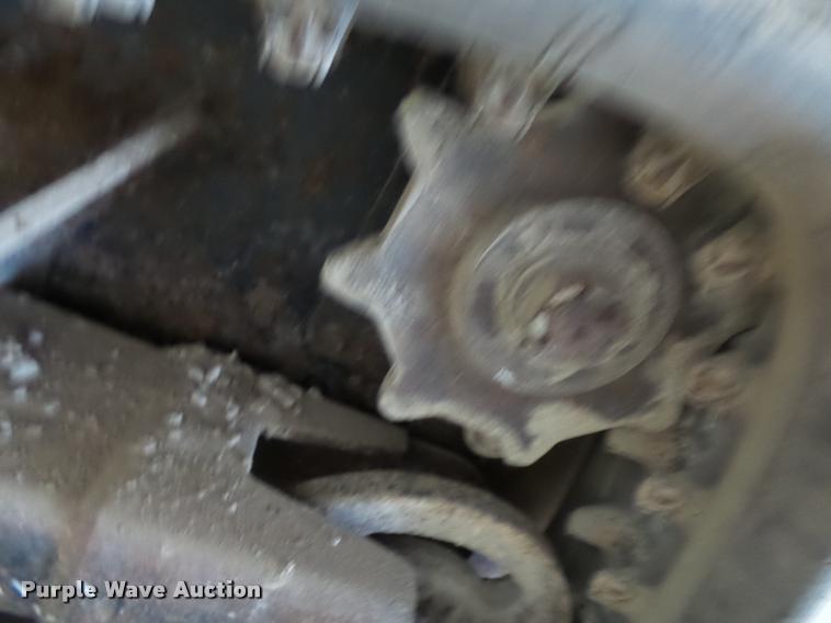 image for item CC9138 2006 Bobcat MT52 compact utility loader