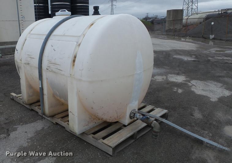 image for item CC9545 Poly tank