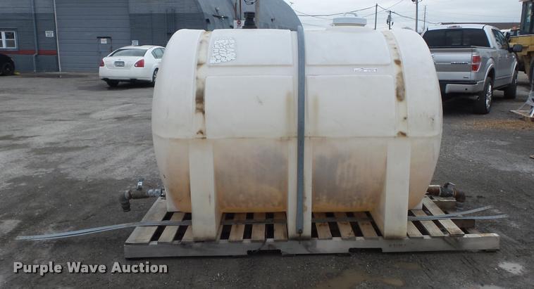 image for item CC9545 Poly tank