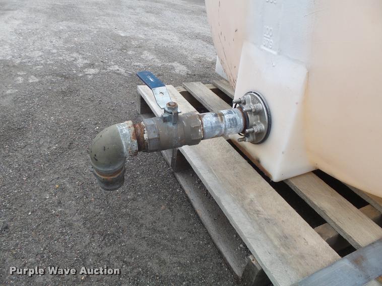 image for item CC9545 Poly tank