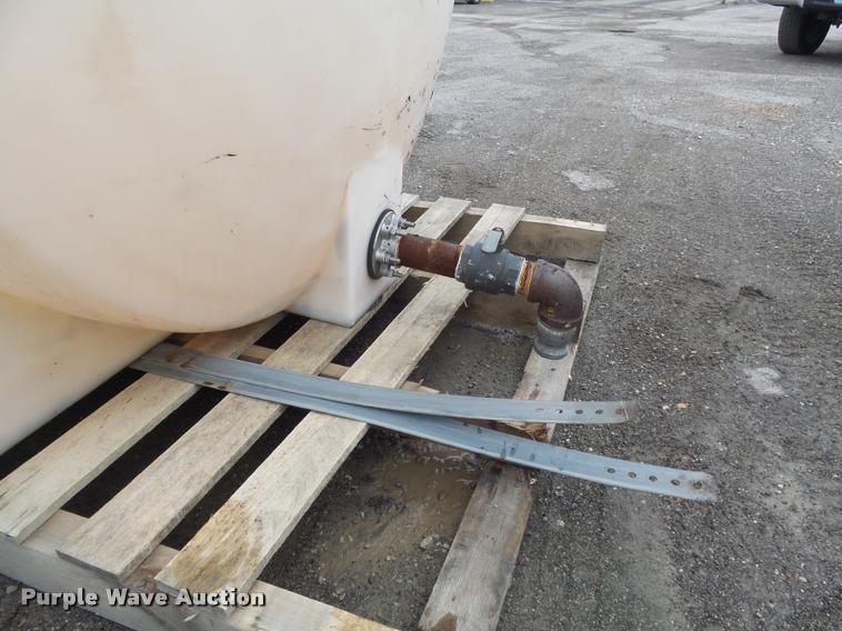 image for item CC9545 Poly tank