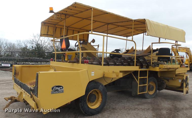 image for item DA0458 Etnyre Quad chip spreader