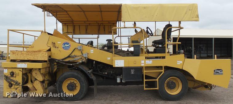 image for item DA0458 Etnyre Quad chip spreader