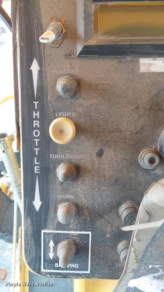 image for item DA0458 Etnyre Quad chip spreader