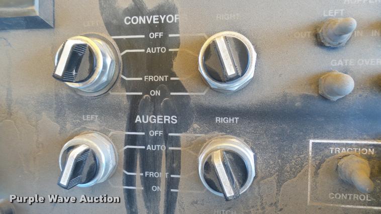 image for item DA0458 Etnyre Quad chip spreader