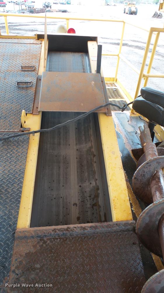 image for item DA0458 Etnyre Quad chip spreader