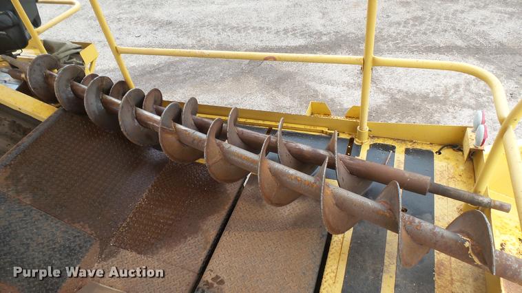 image for item DA0458 Etnyre Quad chip spreader