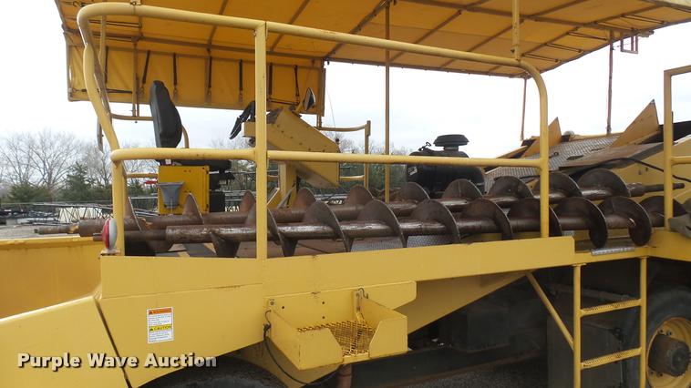 image for item DA0458 Etnyre Quad chip spreader