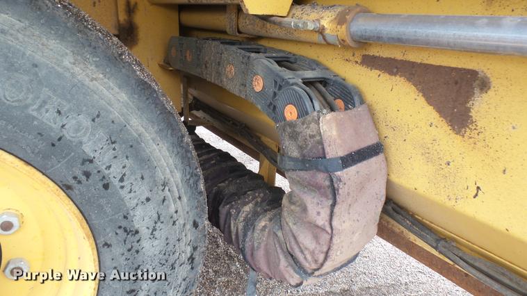 image for item DA0458 Etnyre Quad chip spreader