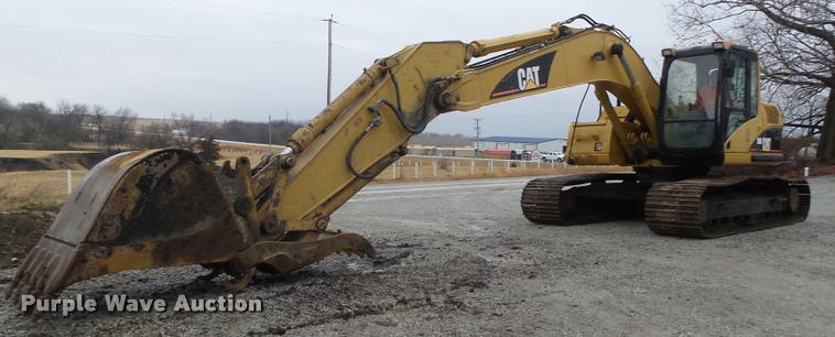 image for item DA0550 2006 Caterpillar 320C LU excavator
