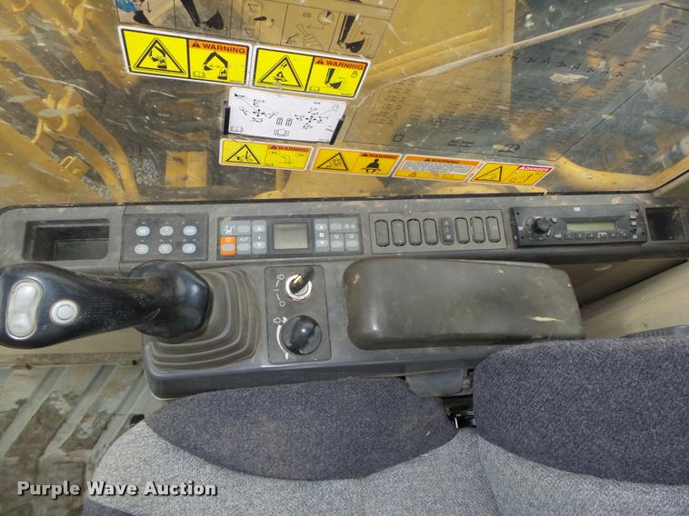 image for item DA0550 2006 Caterpillar 320C LU excavator