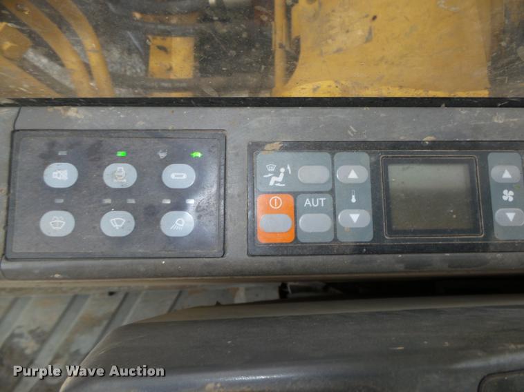 image for item DA0550 2006 Caterpillar 320C LU excavator
