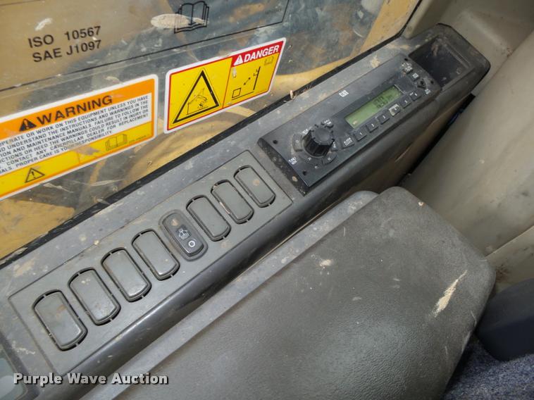 image for item DA0550 2006 Caterpillar 320C LU excavator