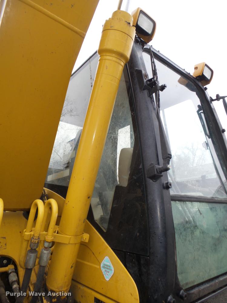 image for item DA0550 2006 Caterpillar 320C LU excavator