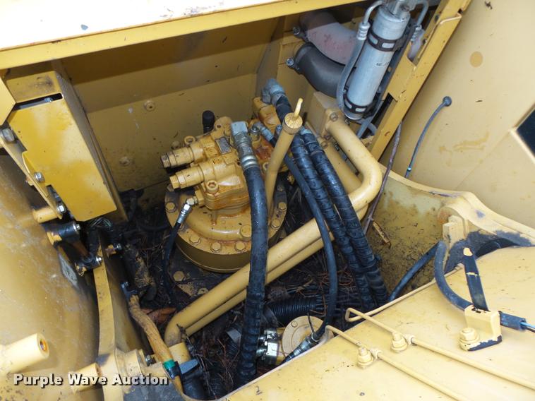 image for item DA0550 2006 Caterpillar 320C LU excavator