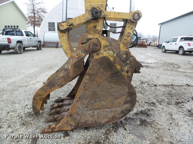 image for item DA0550 2006 Caterpillar 320C LU excavator