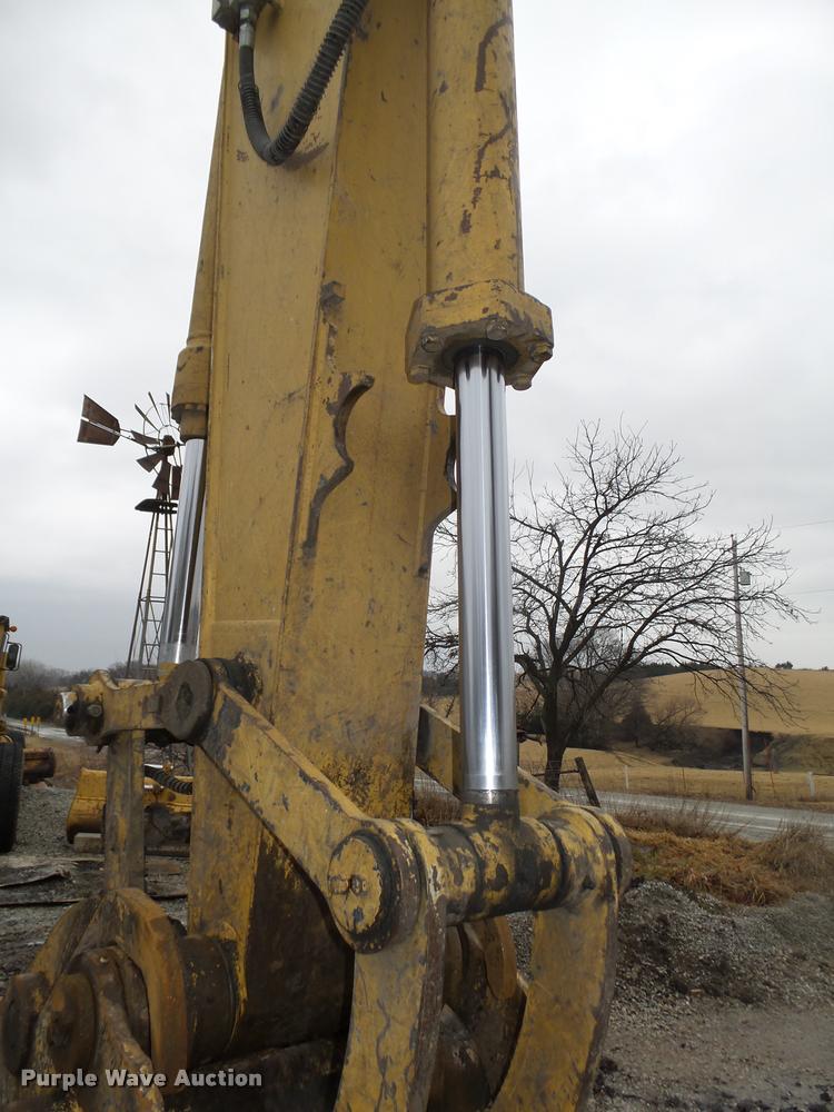 image for item DA0550 2006 Caterpillar 320C LU excavator