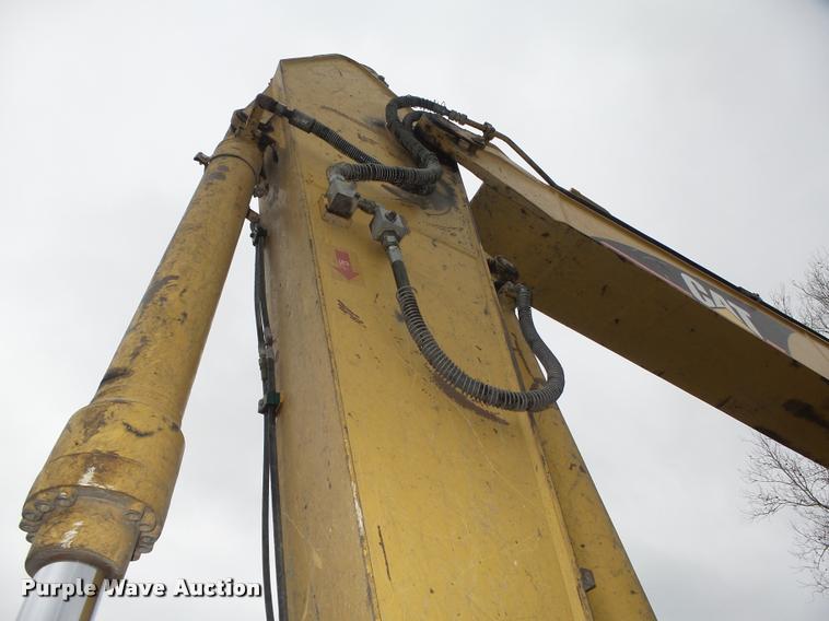 image for item DA0550 2006 Caterpillar 320C LU excavator