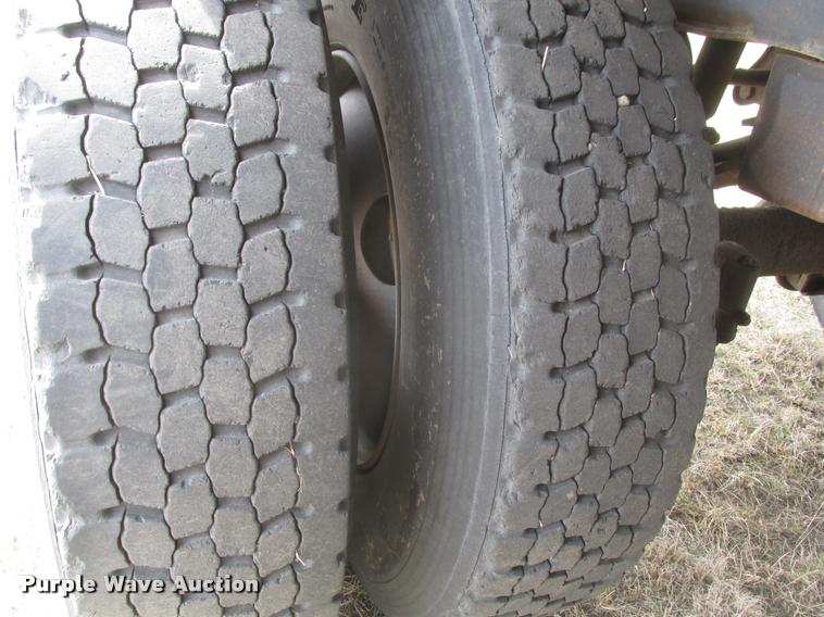 image for item DA0596 1994 Cornhusker end dump pup trailer