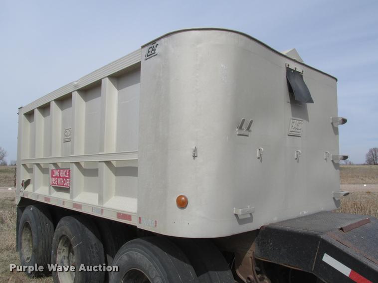 image for item DA0597 1994 Cornhusker 800R end dump trailer