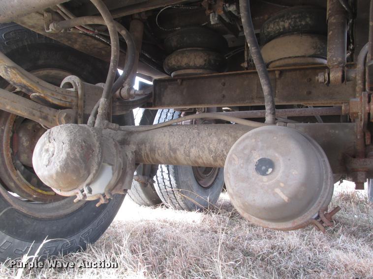 image for item DA0597 1994 Cornhusker 800R end dump trailer