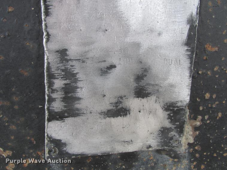 image for item DA0597 1994 Cornhusker 800R end dump trailer