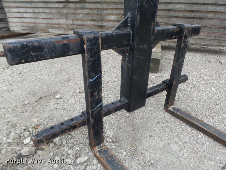 image for item DA0615 Crane truck pallet forks