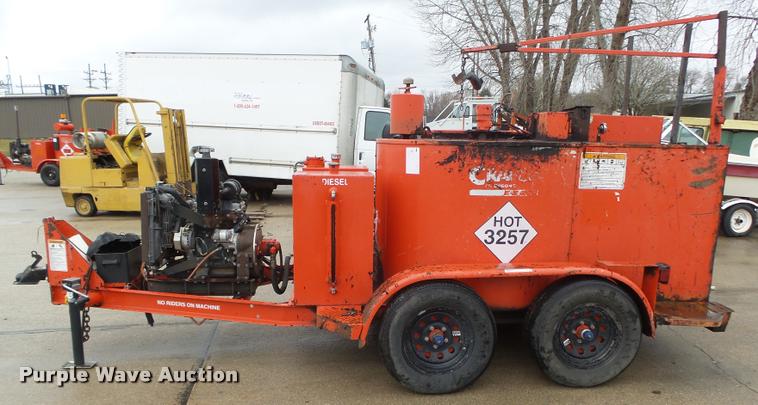 image for item DA0618 2004 Crafco EZ Pour 200D melter applicator