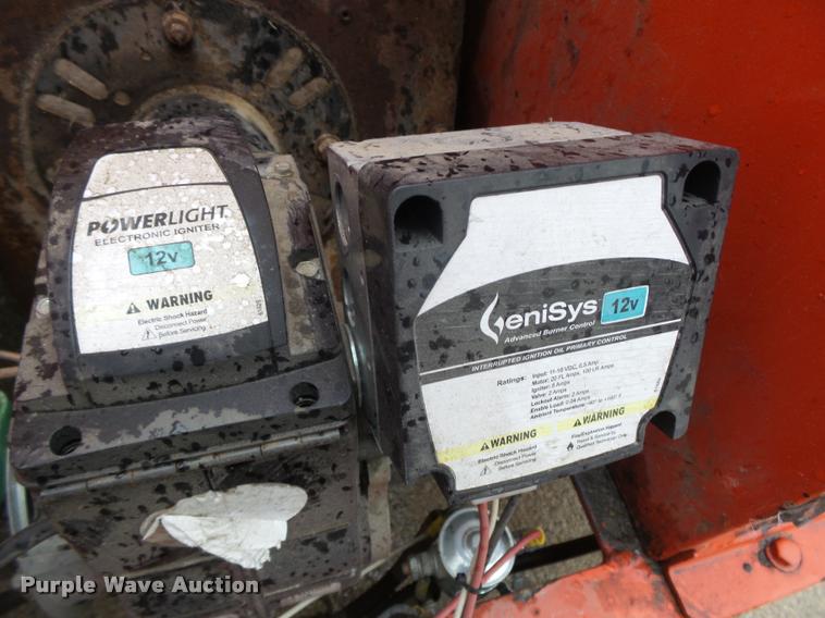 image for item DA0618 2004 Crafco EZ Pour 200D melter applicator