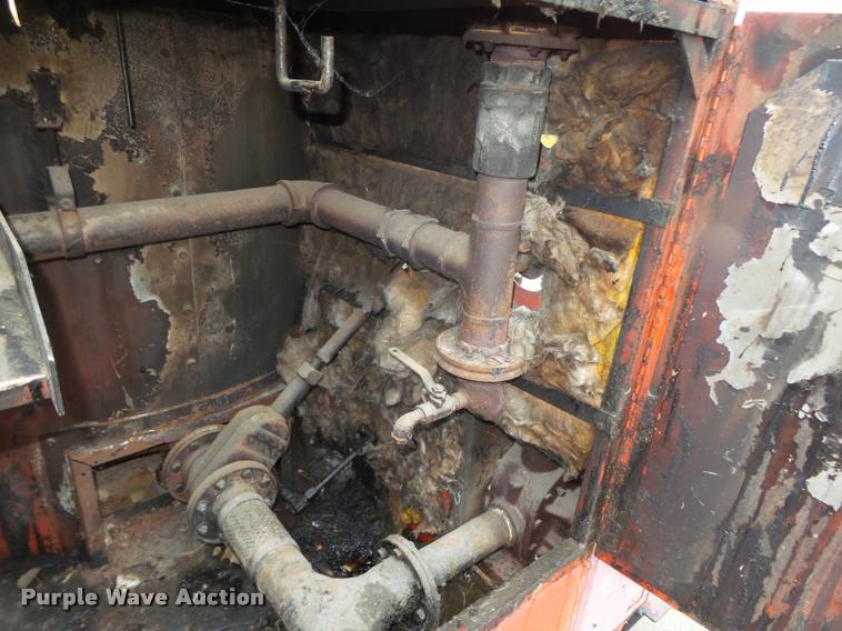 image for item DA0618 2004 Crafco EZ Pour 200D melter applicator