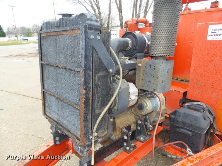 image for item DA0619 1994 Crafco EZ Pour 200D melter applicator