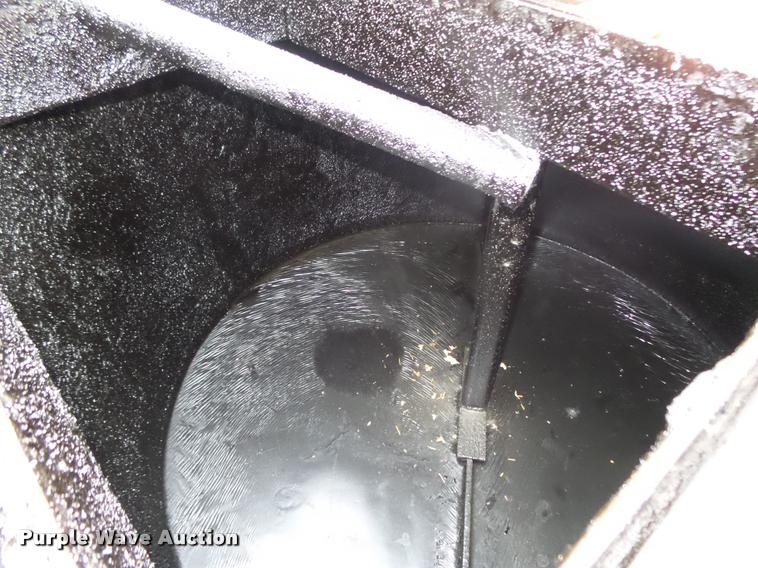 image for item DA0619 1994 Crafco EZ Pour 200D melter applicator