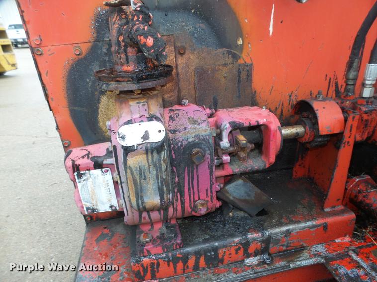 image for item DA0619 1994 Crafco EZ Pour 200D melter applicator